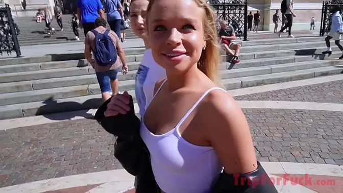 Handsome king ruled by two gorgeous Russian babes in 3some