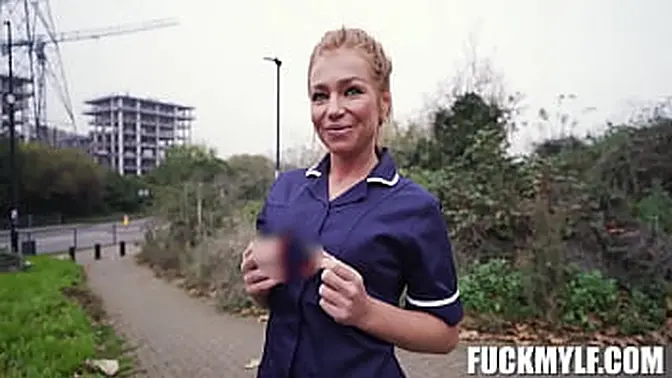 Pounding a Stranger's Curvy Ass - Real Amateur POV