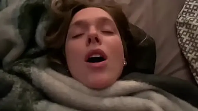 Amateur MILF creampied on camera