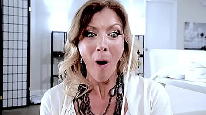 Spending alone time at home has brought us closer; his thick cock🌭 is irresistible