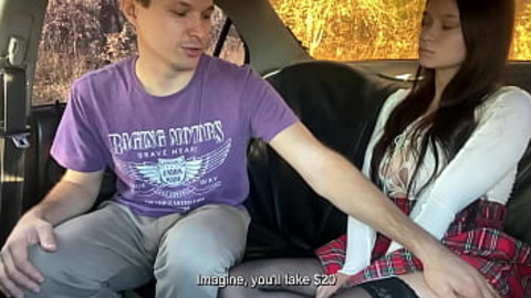 Babe tries to cheat taxi, gets punished hard