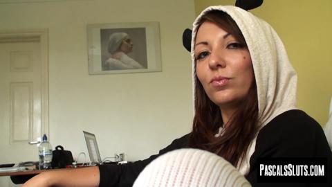 Crystal Coxx is such a slut who cant stand anything besides extremely rough pounding
