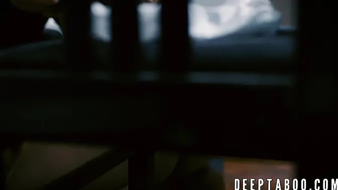 Alina Lopez gets giant cock in office, deep fucked in taboo scene