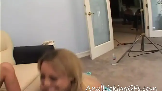 Two hot babes swap licking and getting fucked