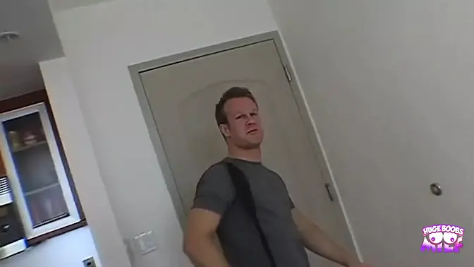 huge-Cocked MILF Misses Flight and Gets Her Pussy Eaten