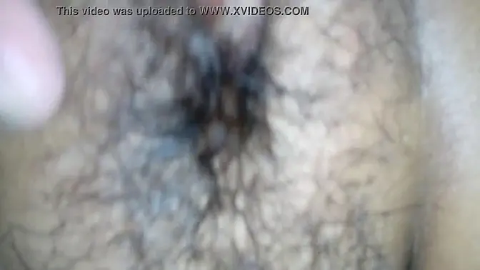 My wife gives it all with her hairy vagina