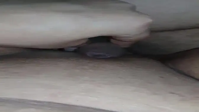 Romanian beauty Ioana rides and creampies her lover