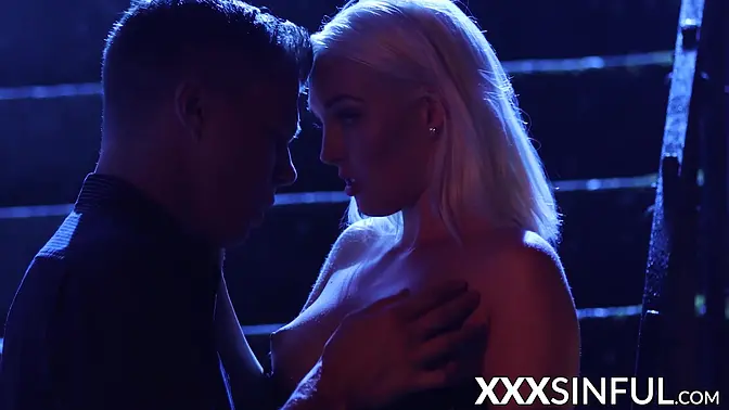 Sensual babe sucks and rides cock under the moonlight