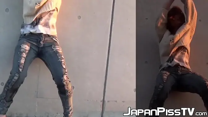 Japanese babes pee outside in revealing outfits