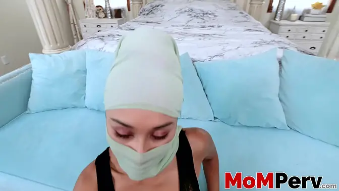 Slim stepmom Cali Lee on hijab doggystyled by her stepson