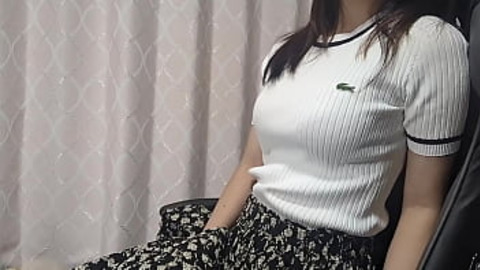 A busty girl who can't control her sexual desire while studying and stimulates her sensitive spot under her skirt