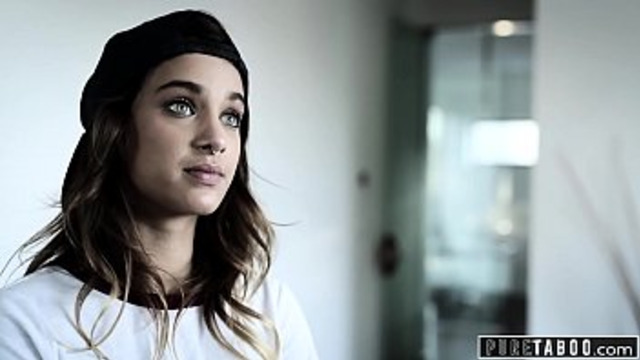 boyfriend & Lesbian girlfriend Have Str8 Sex