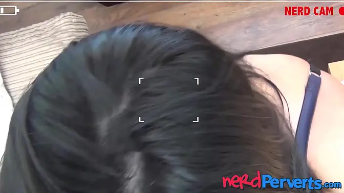 Big boob babe Danielle Darlow deepthroats big dong