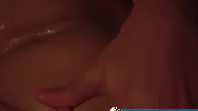 Pussies are played while Mayara and Scarlett Taylor suck his dick in a threesome