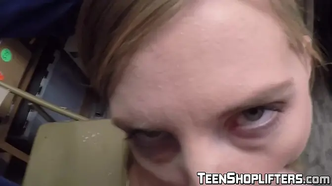 Petite blonde Ava Parker gets nailed hard by Justin Magnum