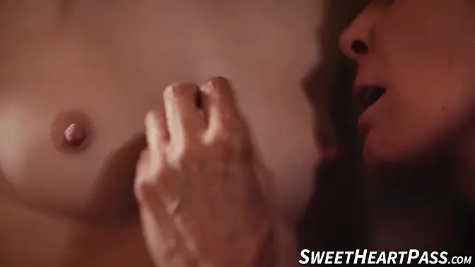 Blonde Ivy Wolfe and brunette Magdalene St Michaels eat pussy in the office