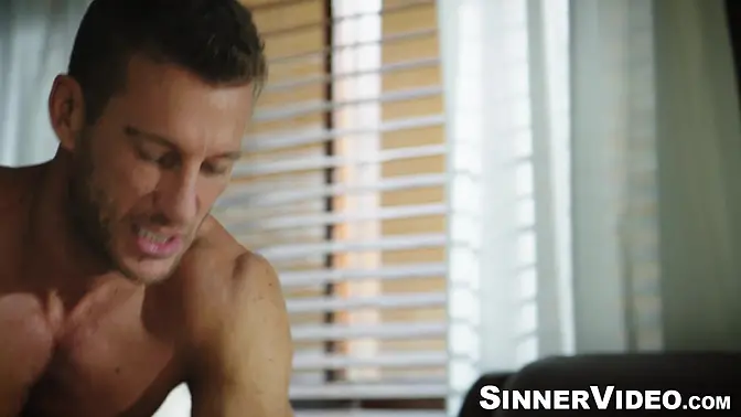 Brunette babe Freya Parker gets her pussy drilled deep