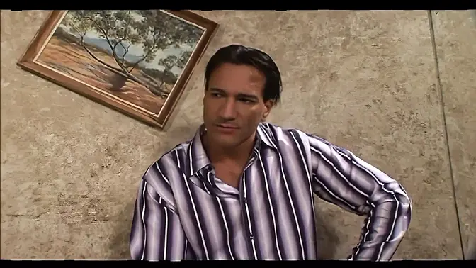 Naughty girl Vanessa Lane double-thrills with deepthroat and bigcock