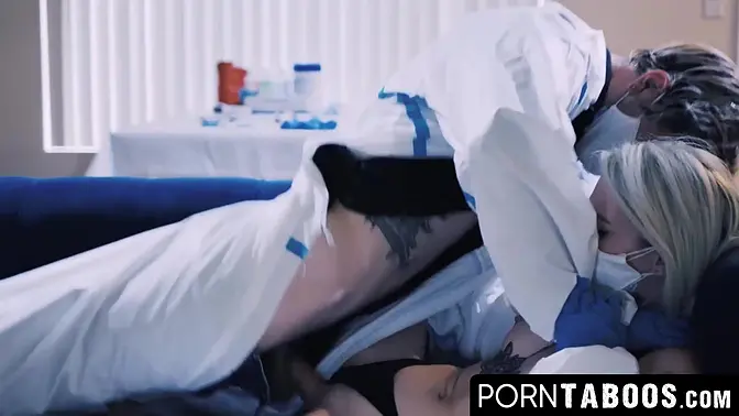 Blonde tattooed teen Lola Fae gets fucked hard in missionary