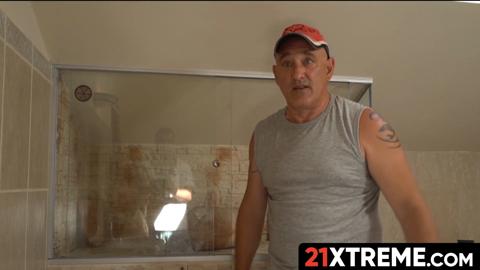 21xtreme com - Blue-eyed beauty′s intense &mdash;  wild sexual encounter with older man