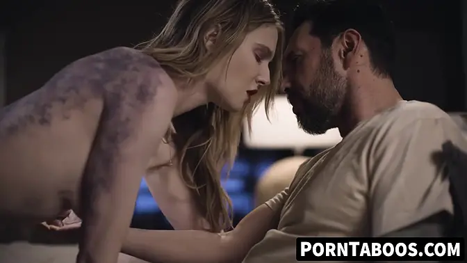 Tommy Pistol's blonde mistress surprises him in the morgue for a deepthroat BJ