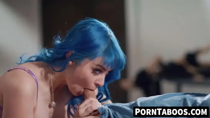 Jewelz Blu cheats on her friend with deepthroat blowjob and hardcore fuck