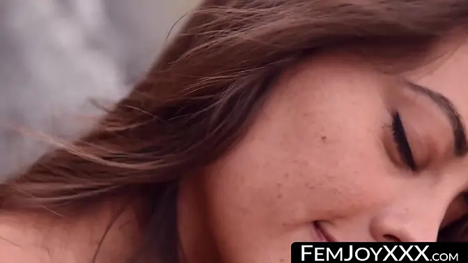 Beautiful Sasha slowly seduces with sensual solo teasing