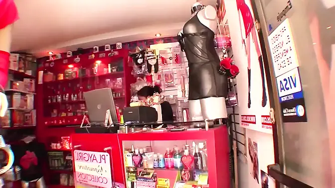 Wild woman craves biggest cock in all her holes