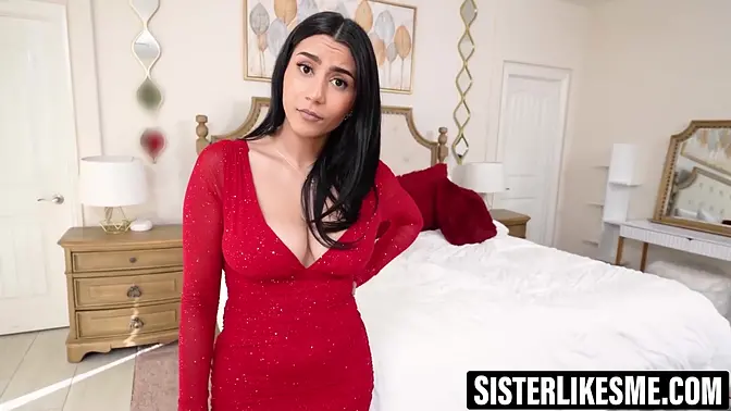 Roxie Sinner's cock-craving and stepbro's creamy reward