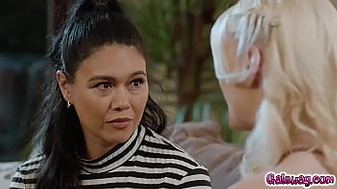 Cheating MILF Kenna James gets rimmed by Asian woman