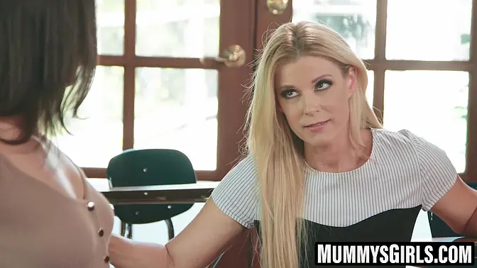 Hot teacher gets his stepmom and student's tongues on his cock