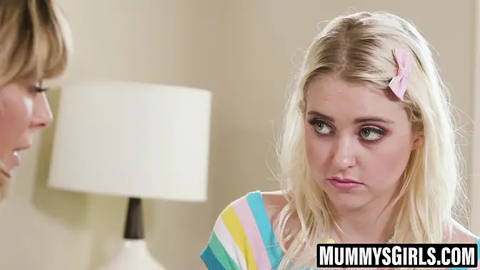 Bubble butt milf Cherie DeVille tribs teen to orgasm