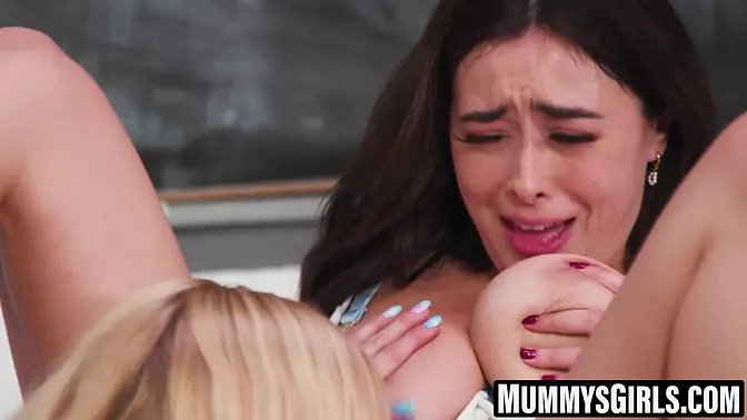 Naughty MILF Serene Siren licks girlfriend's hairy pussy