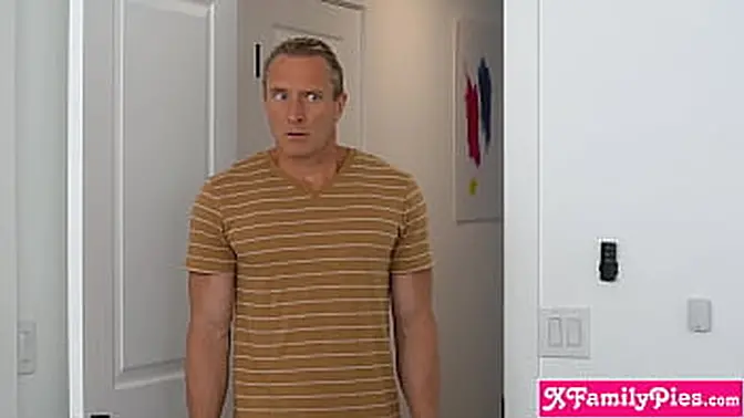 Curious teen girlfriend gives blowjob to her hunk