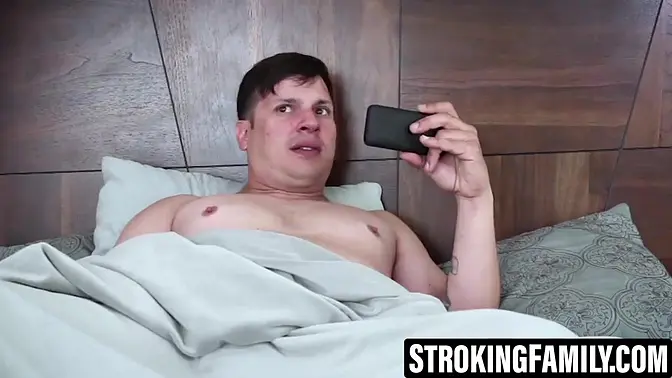 Sophia Wildes spying stepdaddy drills her creamy cunt