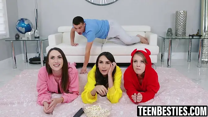 Bestie bakes and then deepthroats massive cock