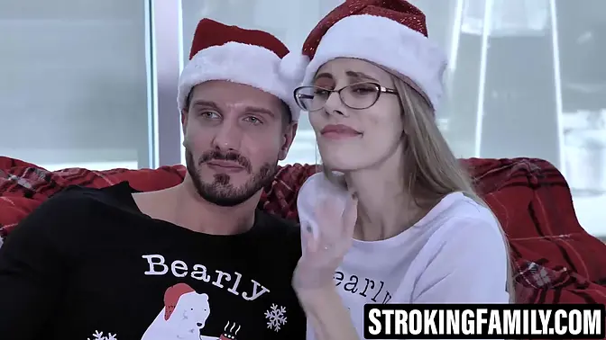 Tattooed hunk pounds Ariana Marie's natural tits and gives a deepthroat facial