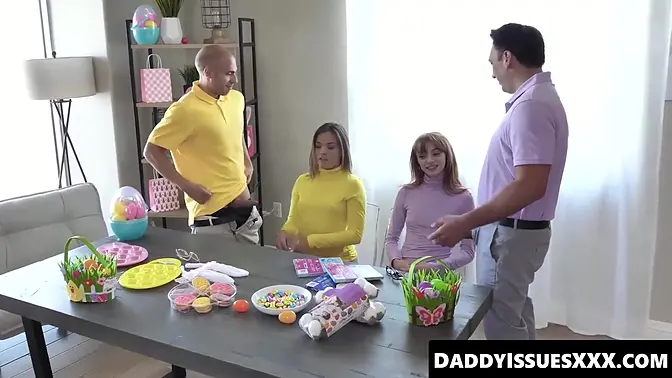 Teen sluts Katie Kush and Cecelia Taylor give sloppy head and lick pussy