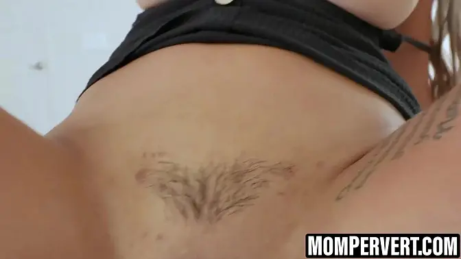 Tattooed MILF Alexis Zara gets her big tits and trimmed pussy pounded