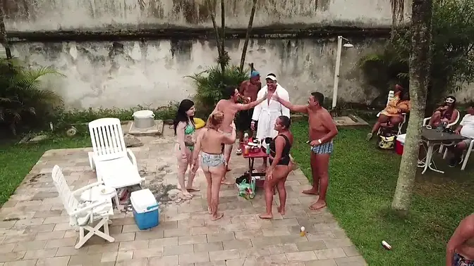 Wild carnival party ends with a mouthful of buxom booty