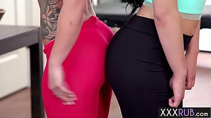 Hot lesbians enjoyed in hardcore fingering and hot massage