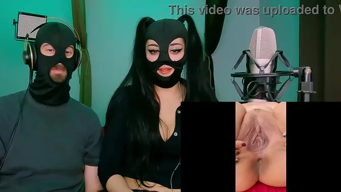 Amateur couple laughs at girl's big clit and beauty gape fart