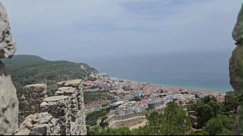 Transando em um Castelo ponto Turístico da Europa Damiana Flowers, Sextrip pela Europa EP3
