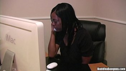 Ebony babe takes cock in the ass