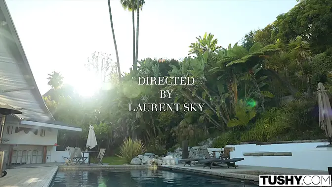 Skinny cutie Sawyer gapes and deep throats old studs