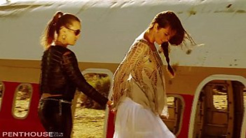 Sexy Lesbian stars Allie and Jenna 69 and fingerbang in the Desert.