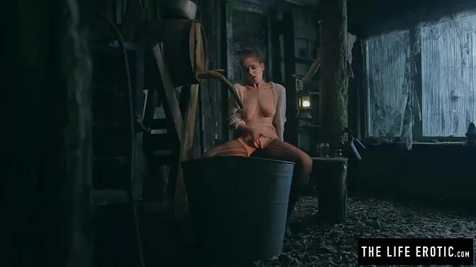 Busty MILF secretly masturbates with big round nipples