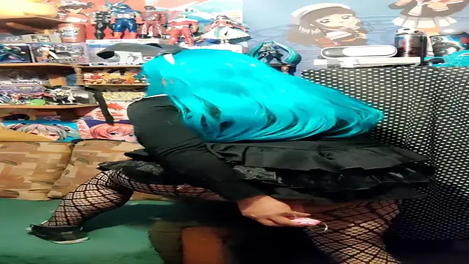 Tranny cowgirl rides lucky guy in sexy cosplay