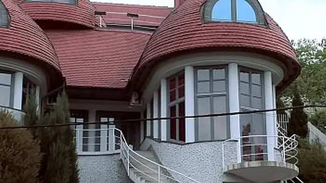 Blondes take huge cocks in their ass