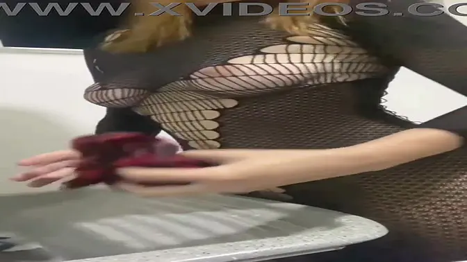 White skin Latina maid gets hired and wows her Tinder date